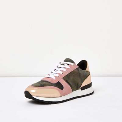 Pink camo patent panel trainers